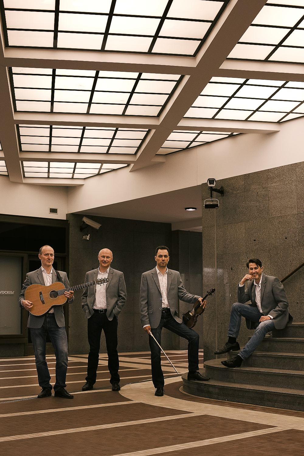 The Swings - práce pro klienta